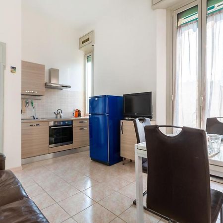 Cosy Apartment Close To Iulm University Milan Exterior photo